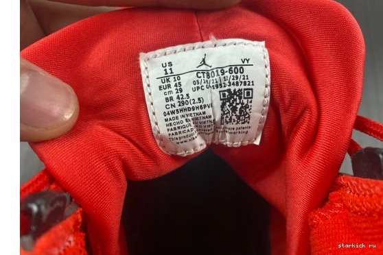 Red Jordan Chile CT8019-600 CT8019-600 Retro 9 0821